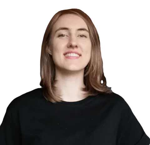 Paulina Knop smiling, shoulder-length brown hair, wearing a black top.